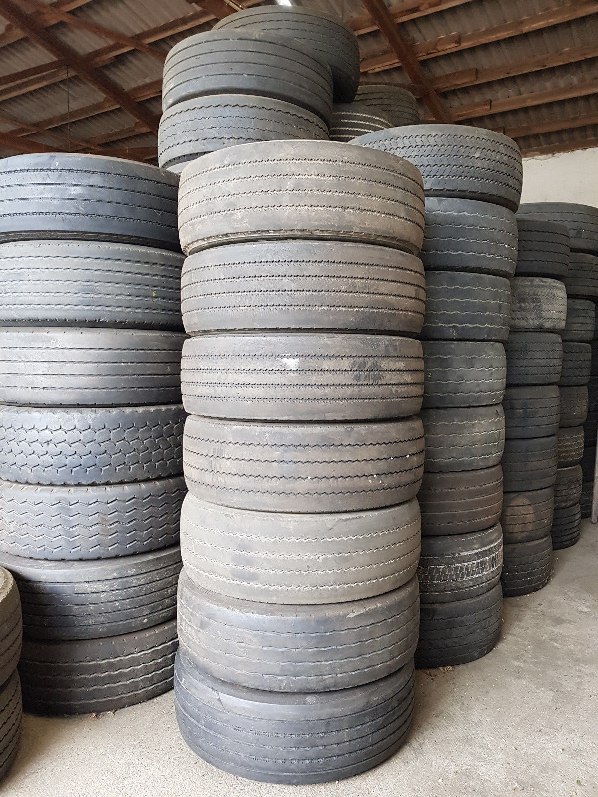 Truck & Bus Used Tires, view 2